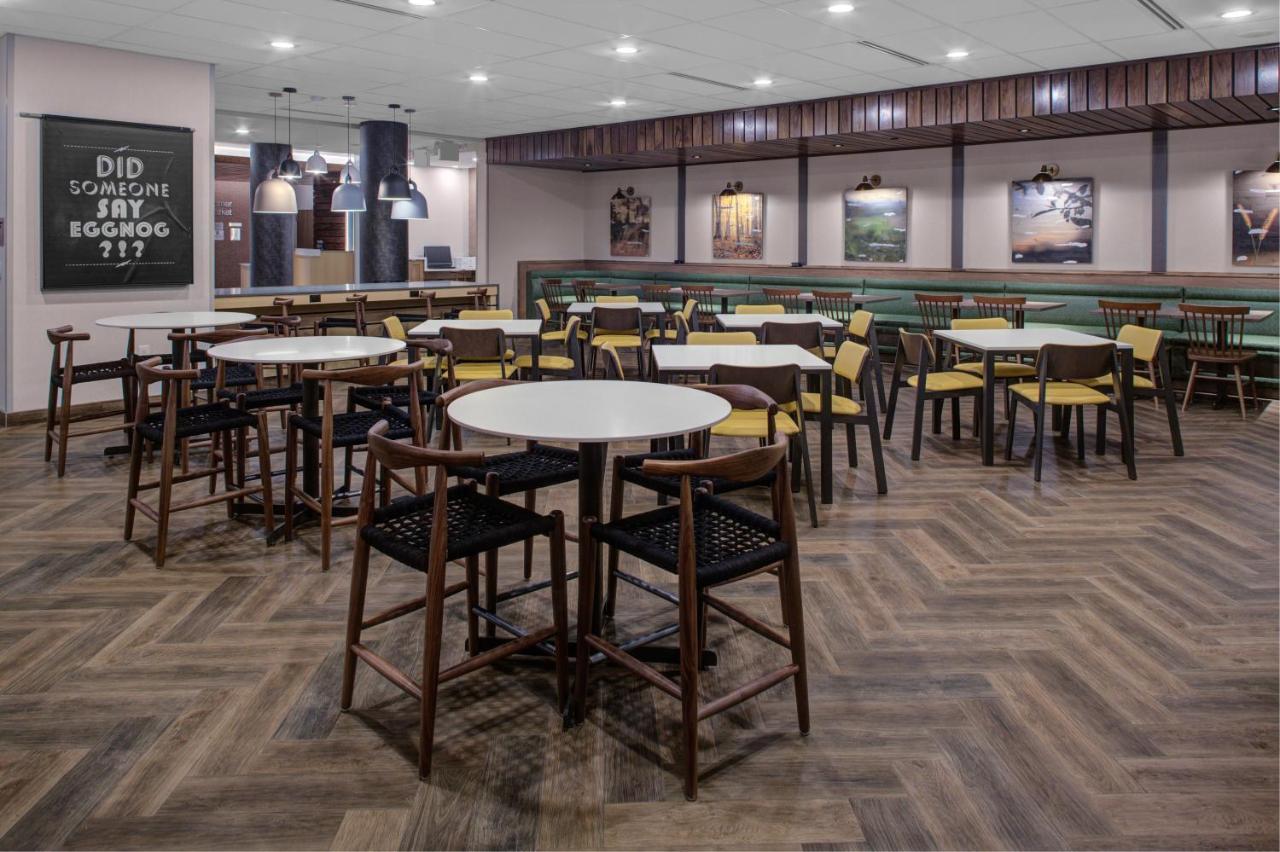 Hotel Fairfield & By Marriott Allentown West 3*